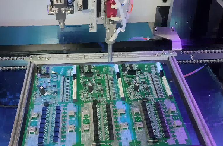 SMT加工廠中的三防漆注意事項(xiàng)簡(jiǎn)述